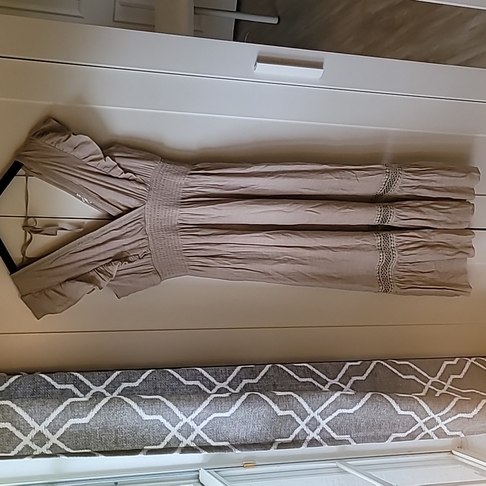 EUC Kings Road dress size M